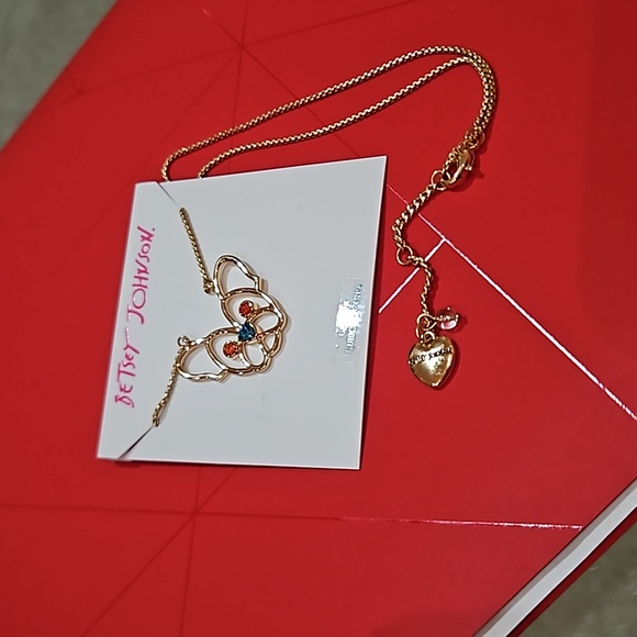 Betsey Johnson Dog Pendant Necklace CZ Crystals Gold Tone Chain NWT - Picture 10 of 11